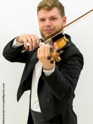 Mgr. art. Filip Šandala, Dis. art.